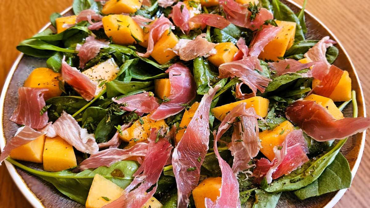 Babyspinat mit Melone und Jamon 1